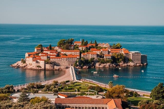 Sveti Stefan, Montenegro - Exclusive island resort with pristine beaches - WOYAGER travel assistant